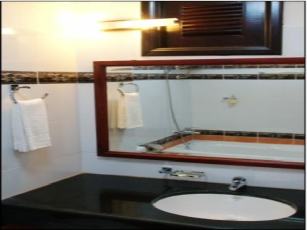Long Beach Hotel Туїхоа Екстер'єр фото