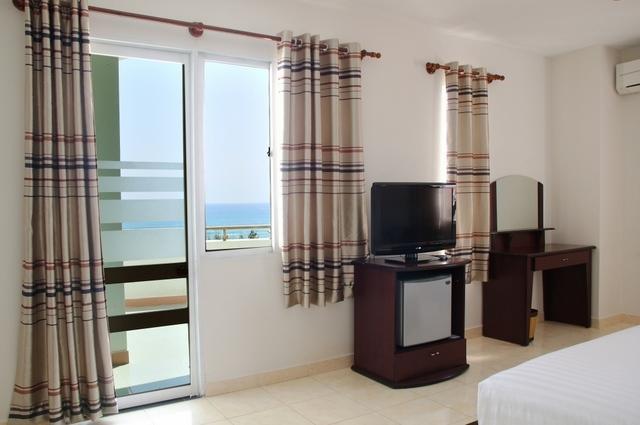 Long Beach Hotel Туїхоа Екстер'єр фото